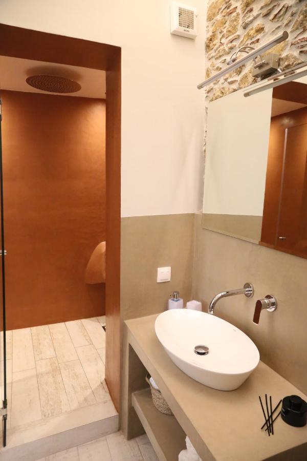 One Suite Syros エルムポリ エクステリア 写真