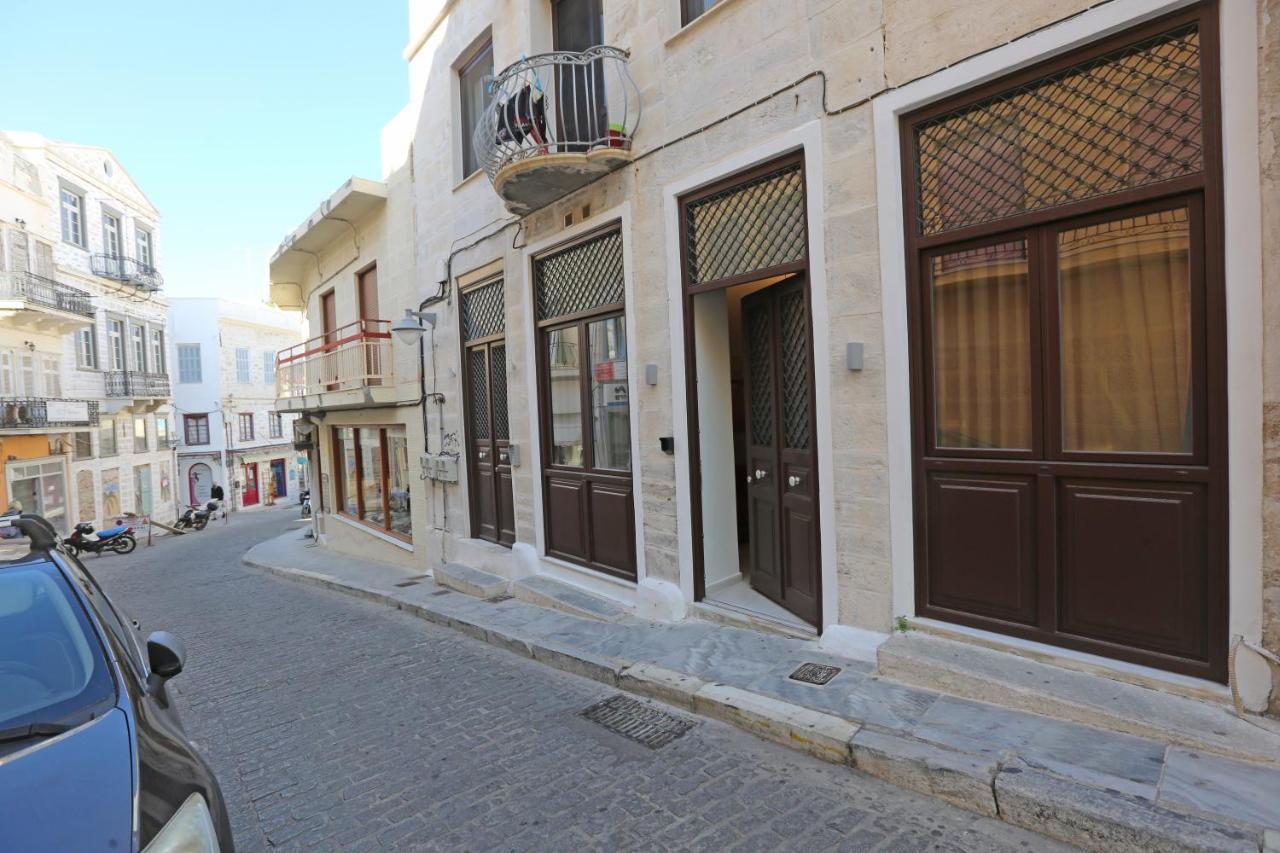 One Suite Syros エルムポリ エクステリア 写真